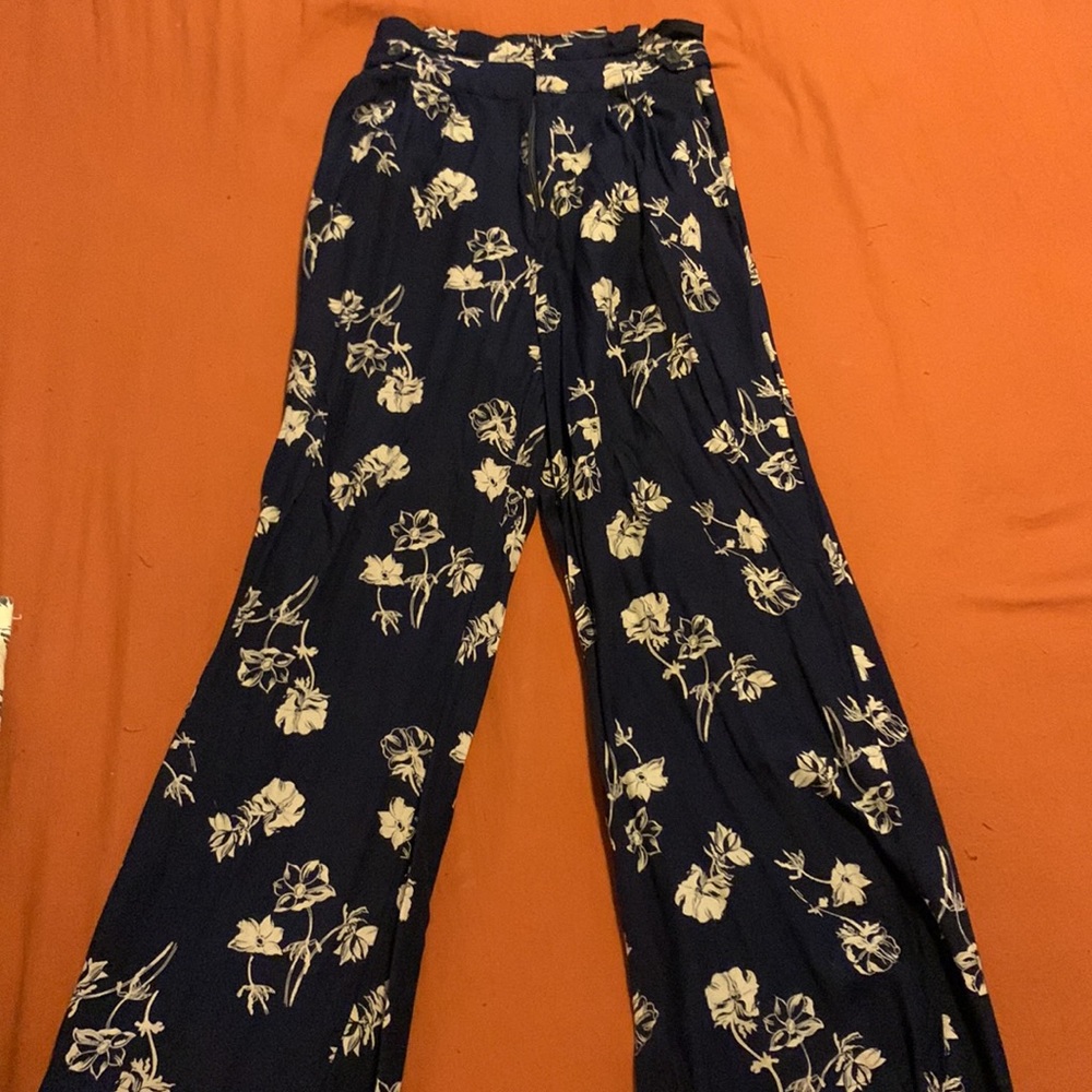 Urban outfitters blue and tan floral pants
